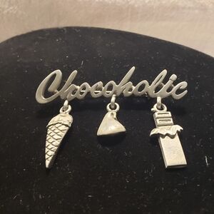 Adorable vintage Spoontiques ©️ Pewter Chocolate Lovers Pin with Dangles.